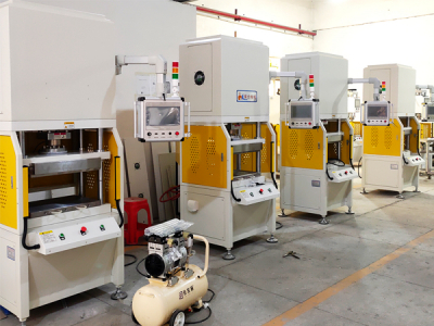 真空冷却热压机